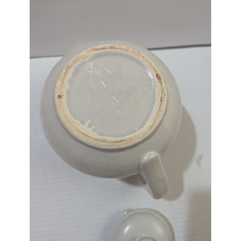 Pfaltzgraff Yorktowne Teapot with Lid Blue Floral Gray Stoneware Vintage Pottery